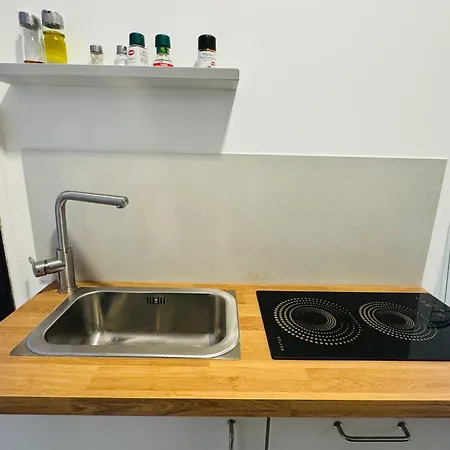 Bed & Breakfast Civico 11 -free Parking-wi-fi 3*