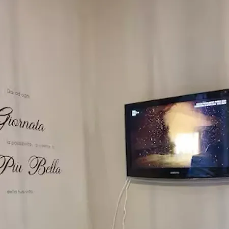 Civico 11 -free Parking-wi-fi Bed & Breakfast 3*